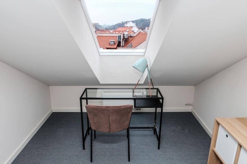 #Stayhere - Spacious Luxury Town Hall 3Bdr Apartment VNO Kültér fotó