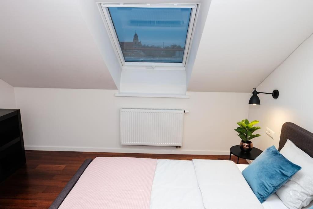 #Stayhere - Spacious Luxury Town Hall 3Bdr Apartment VNO Kültér fotó