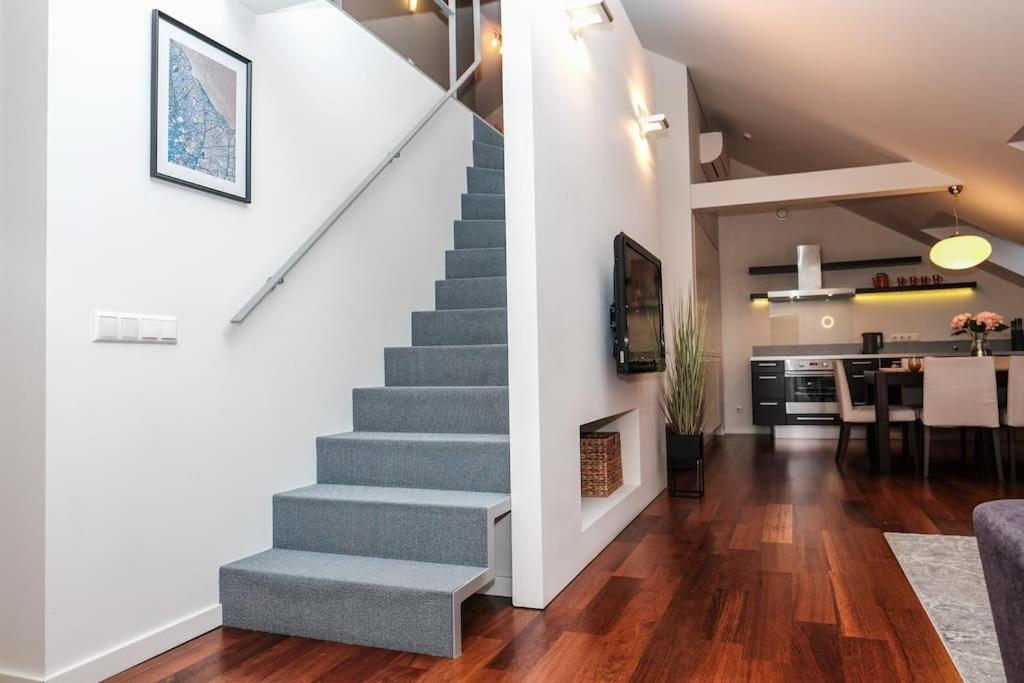 #Stayhere - Spacious Luxury Town Hall 3Bdr Apartment VNO Kültér fotó